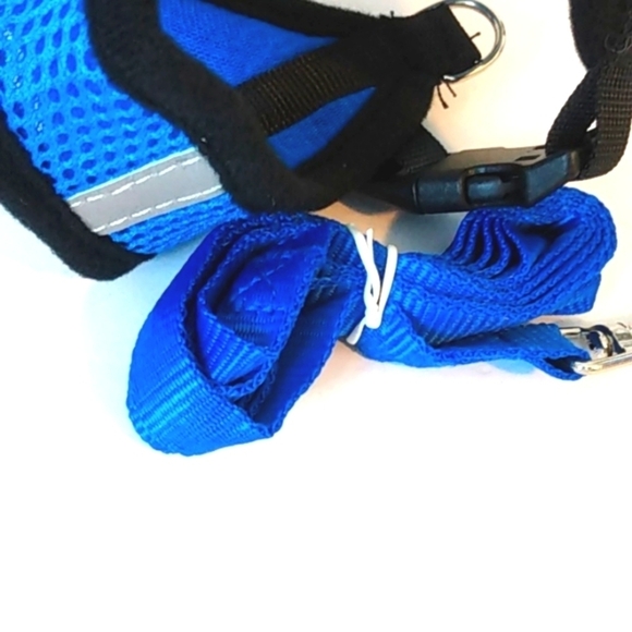SMALL PET HARNESS VEST WITH LEASH ROYAL BLUE AND BLACK SIZE SMALL NWT - Picture 5 of 8
